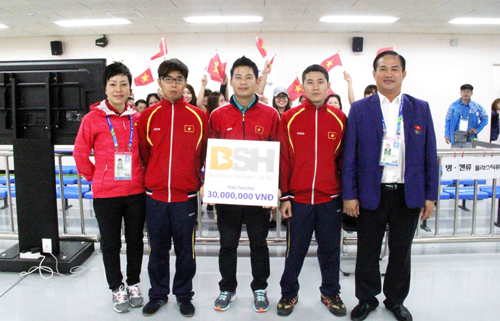 ASIAD 17: Hà Minh Thành giành thêm HCĐ bắn súng